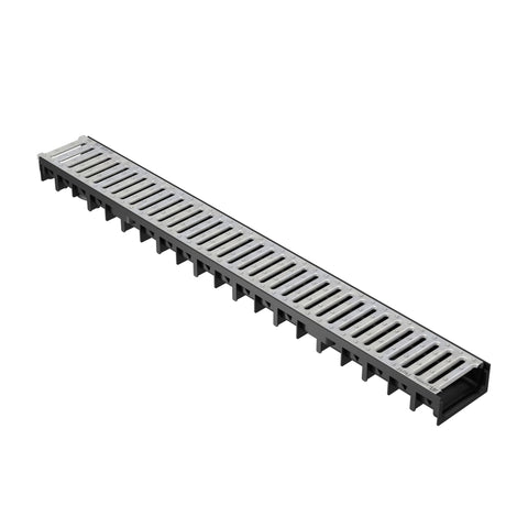 Rigola drenaj GM Rain H30 cu gratar din otel zincat, destinata utilizarii in exterior. Dimensiuni: 1000 mm lungime, 120 mm latime, 54.5 mm inaltime. Clasa de incarcare A15 potrivita pentru zone pietonale si rezidentiale.