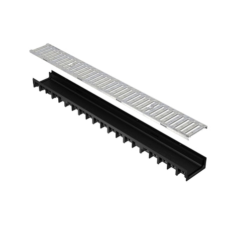 Rigola drenaj GM Rain H30 cu gratar din otel zincat, destinata utilizarii in exterior. Dimensiuni: 1000 mm lungime, 120 mm latime, 54.5 mm inaltime. Clasa de incarcare A15 potrivita pentru zone pietonale si rezidentiale.